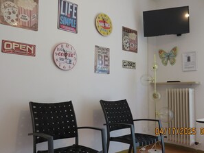 Living Room - Villa im Grünen in Riva del Garda mit Terrasse by Interhome (Riva del Garda)