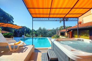 Pool - Apartment Dominik (74334-A1) - Pula (Pula)