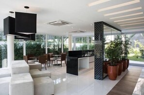Terrace/patio - Conteporaneo 81 (São Paulo)