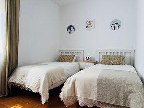 3 Schlafzimmer, Bügeleisen/Bügelbrett, WLAN, Bettwäsche