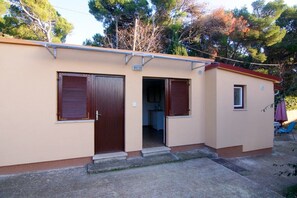 Exterior detail - Apartment Bursic (76051-A1) - Pula (Pula)