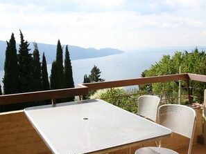 Outdoor dining - Apartment 208 by Interhome (Manerba)