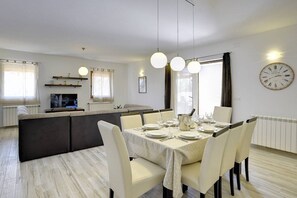 Dineren