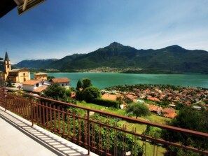 Property grounds - Casa Luna' Wohnung mit Wasserblick by Interhome (Vercana)