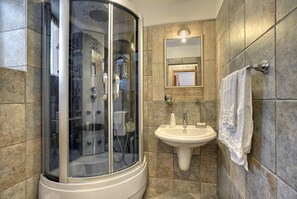 Shower - Villa Dea (V3448-K1) - Svetvincenat (Svetvincenat)