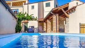 Pool - Villa Teresa (V3463-K1) - Medulin (Medulin)