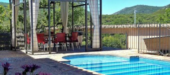 4-Schlafzimmer-Haus mit Schwimmbad by Interhome