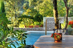 Outdoor dining - Villa Mala Villa (V3489-K1) - Krnica (Pula) (Krnica (Pula))