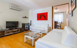 TV, DVD player - Villa Pula (V3496-K1) - Pula (Pula)