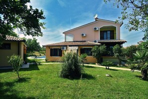 Exterior - Villa Fatima (V3497-K1) - Krnica (Pula) (Krnica (Pula))
