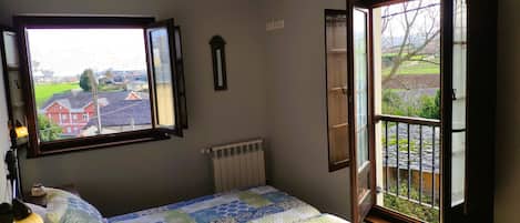 2 bedrooms
