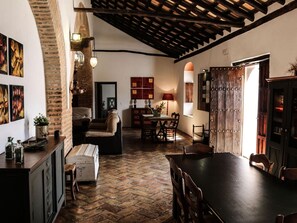Dining - Casa Rural 'Casa del Molino' mit Terrasse by Interhome (Ecija)