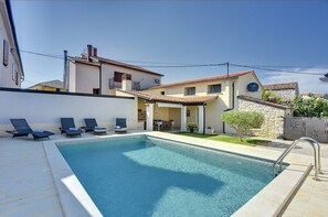 Pool - Villa Villetta Valtura (V3547-K1) - Liznjan (Liznjan)