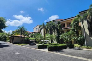 Extérieur