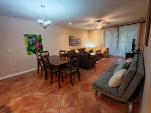TV - Clean, comfy with best location 3BDR in Pacifico. (Coco)
