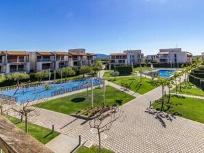 Pool - Wohnung in Residencial Aldea Golf Panorámica. by Interhome (Sant Jordi)