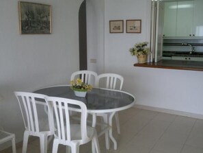 Dining - Große Terrasse und spektakuläre Aussicht by Interhome (Salou)