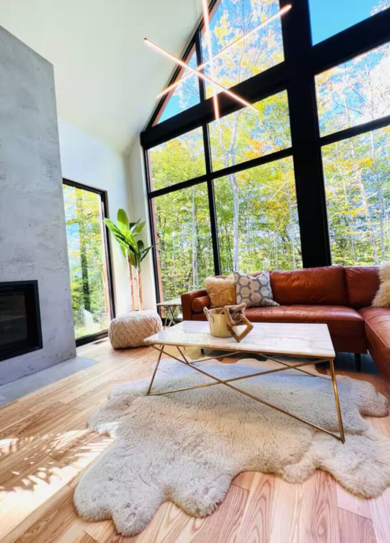 Smart-TV, peis og kontorer