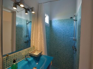 Towels - Tres pins by Interhome (Betlem)