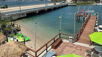Private beach, sun loungers, beach umbrellas, scuba diving