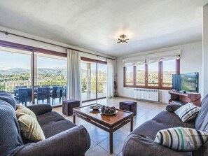 Living area - Ferienvilla mit Garten, Grill und Terrasse by Interhome (Campanet)