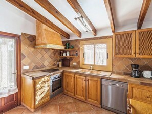 Fridge, microwave, oven, dishwasher - Gemütliches Ferienhaus in Selva mit Privatem Poo by Interhome (Selva)