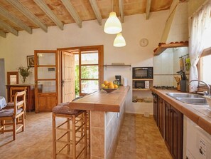 Fridge, microwave, oven, cookware/dishes/utensils - Vacation home "Sini by Interhome (Búger)