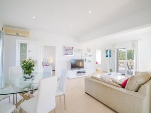 Interior - Schöne kürzlich renovierte Wohnung mit Klimaanla by Interhome (Alcúdia)