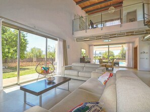 Living area - Wunderschönes Ferienhaus in Binissalem mit Priva by Interhome (Binissalem)