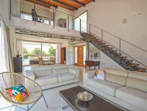 Living area - Wunderschönes Ferienhaus in Binissalem mit Priva by Interhome (Binissalem)