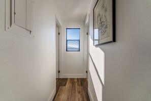 Interior - Hono Kai B4 Maui Ocean Views from all 3 walls! (Wailuku)