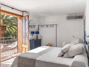 4 bedrooms, Internet - Embat de Mar by Interhome (Cala Bona)