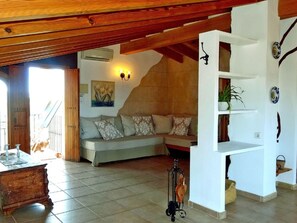 Fireplace - Casa Cha-Cha by Interhome (Llucmajor)
