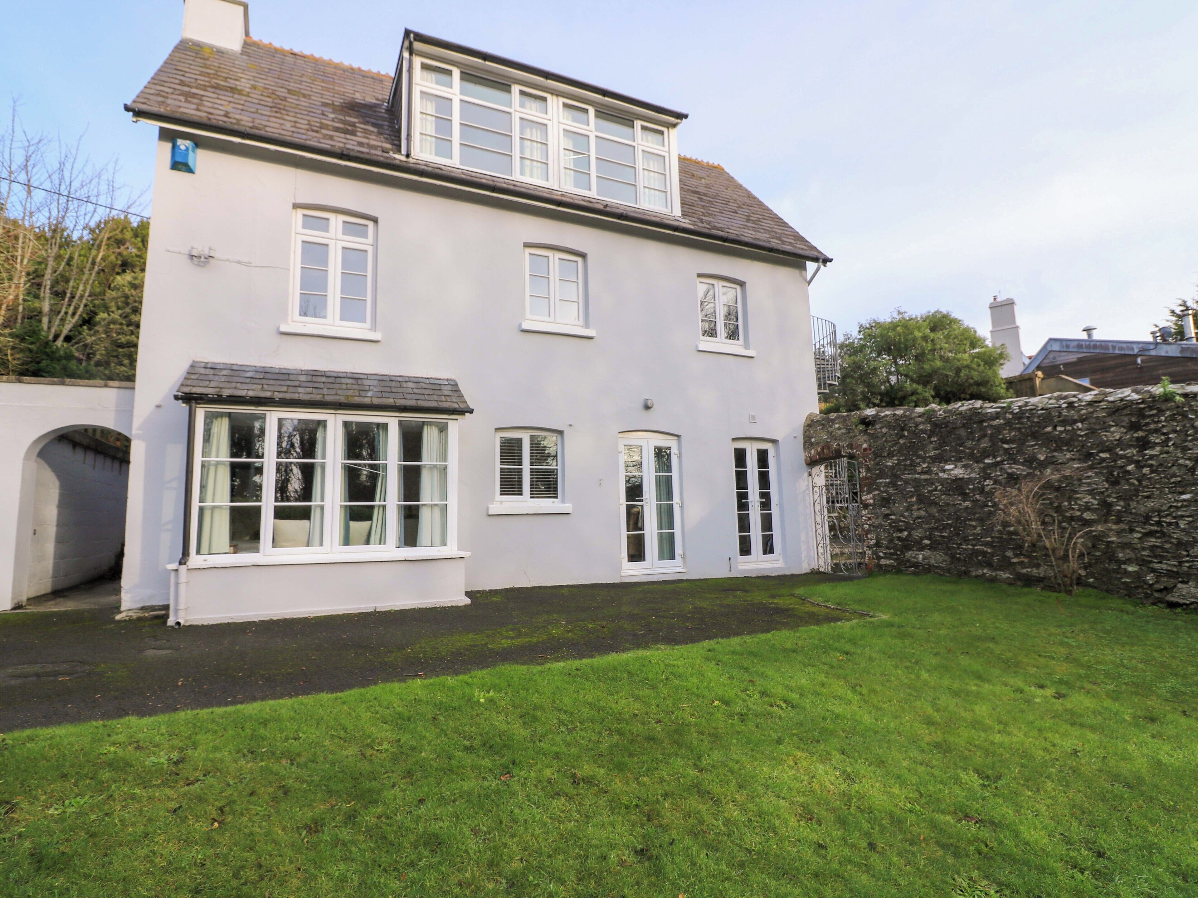 บริเวณภายนอก