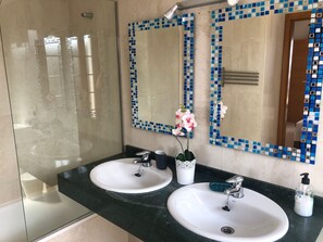 Towels - Villa Casa Laura by Interhome (Playa Blanca)