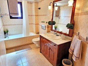 Towels - Schöne Ferienwohnung mit Terrasse und Meerblick by Interhome (Costa Calma)