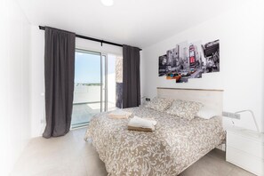 3 bedrooms, WiFi, bed sheets - Vacation Home 'Casa Reina' with Wi-Fi (Playa Blanca)