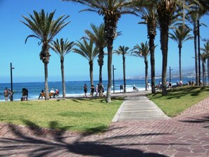 Beach - Parque Santiago II by Interhome (Playa de las Américas)
