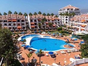 A heated pool - Parque Santiago II by Interhome (Playa de las Américas)