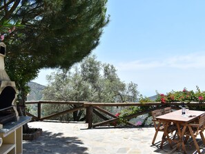 Outdoor dining - Finca Durillo mit Terrasse und toller Aussicht by Interhome (Competa)