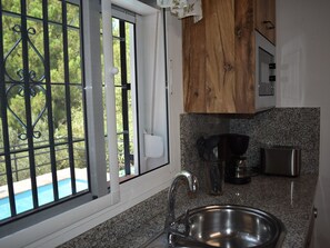 Fridge, microwave, oven, dishwasher - Finca Aguaillo - 20 Minuten zu Fuß ins Dorf by Interhome (Competa)