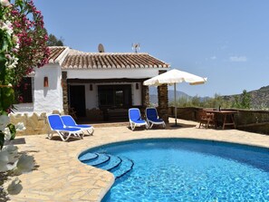 Terrace - Finca Hornillo mit privatem Pool by Interhome (Competa)