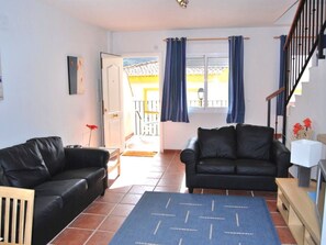 TV, DVD player - "Casa Tulipan" mit eigener Terrasse by Interhome (Albuñuelas)