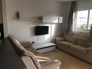 TV - für 4 in Südspanien by Interhome (Belen)
