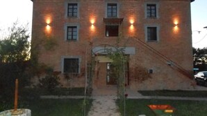 Unclassified image, 2 of 36, button - Fischione by Interhome (Castiglione del Lago)
