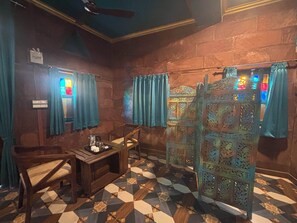 Laptop workspace, free WiFi - Mohangarh Heritage (Jodhpur)