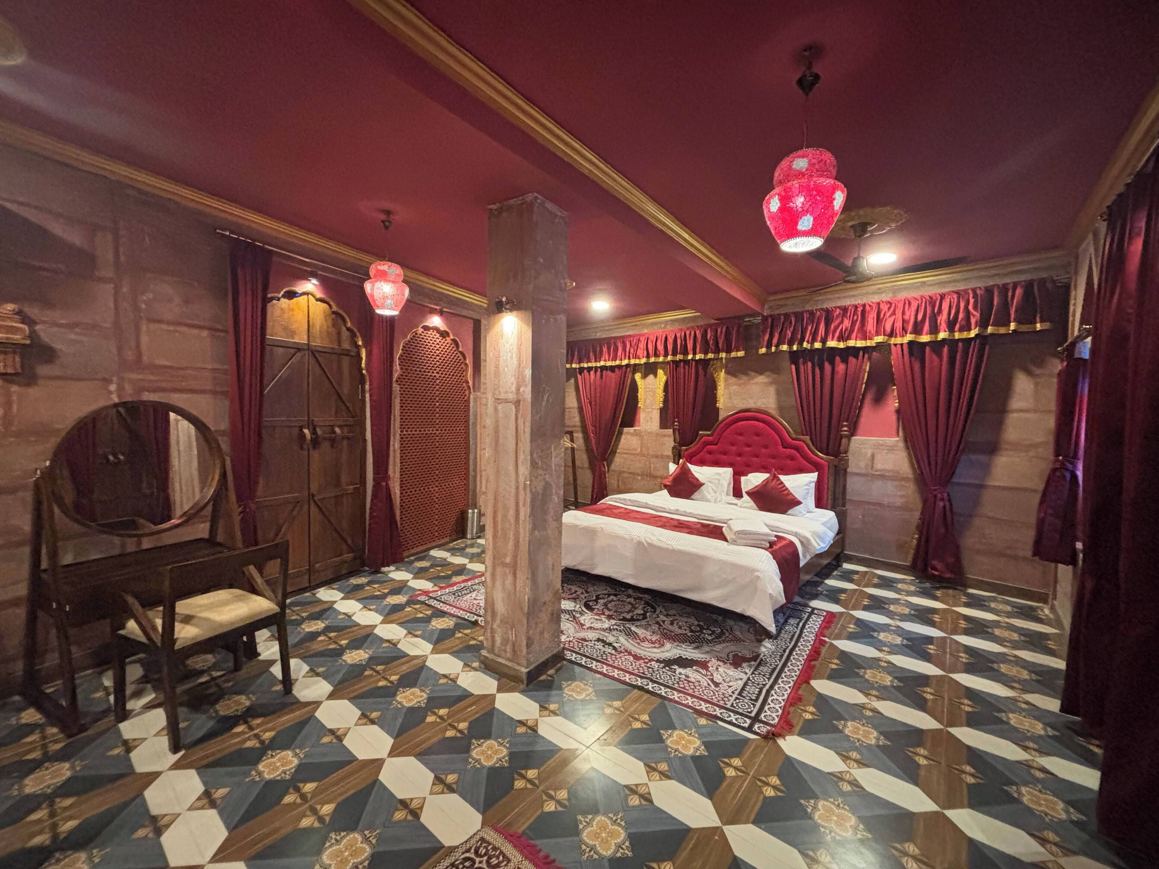 Presidential Suite, Balcony, City View | Laptop workspace, free WiFi