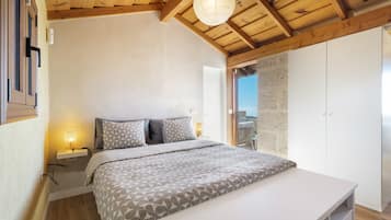 1 dormitori, wifi i roba de llit