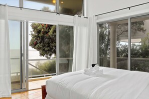 4 bedrooms, iron/ironing board, travel crib, WiFi
