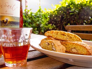 Food and drink - Gästezimmer 2 by Interhome (Castelfalfi)